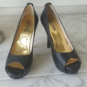 Michael Kors Black Leather Peep Toes Heels - 6.5